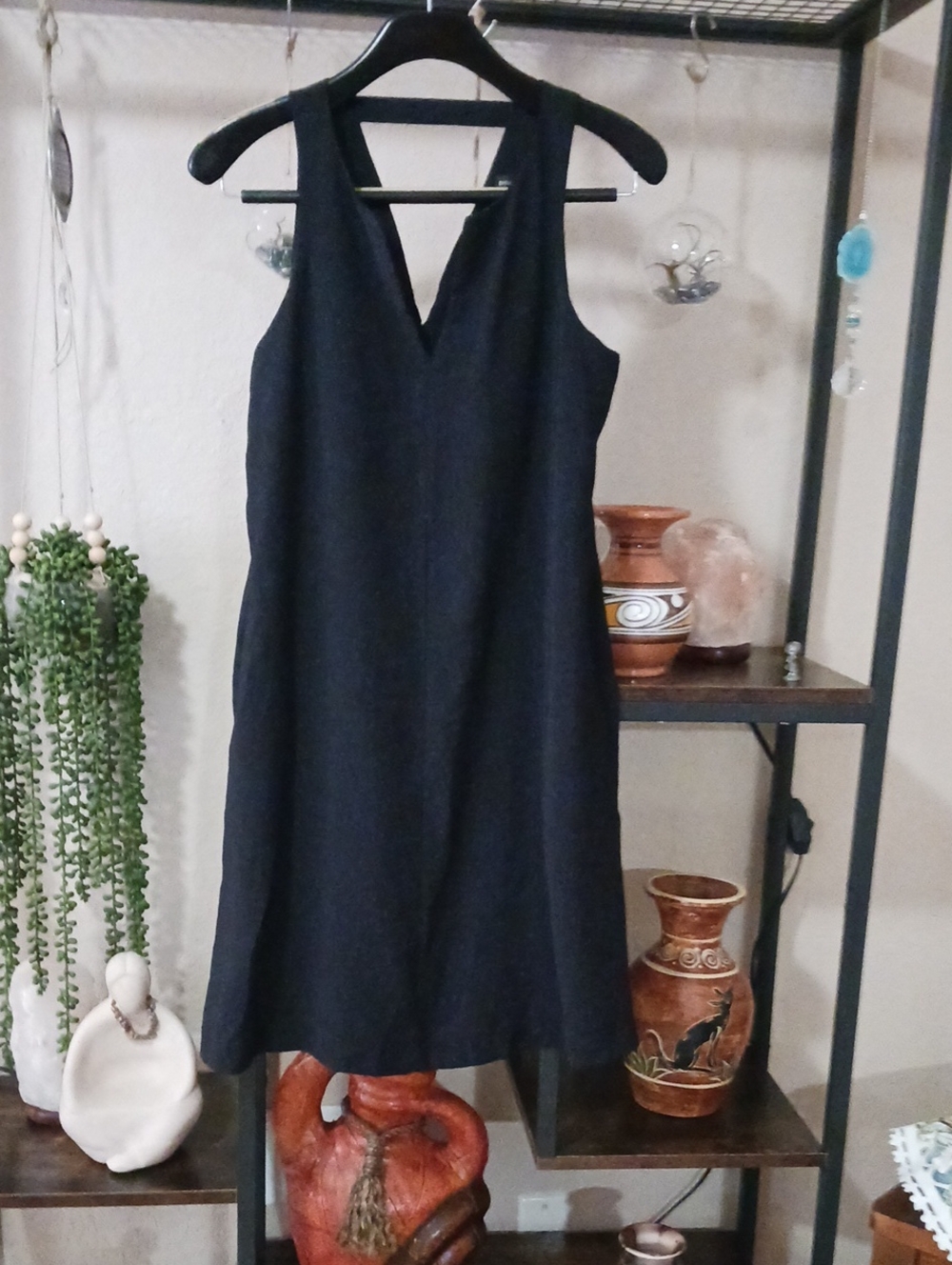 Banana Republic Black V-Neck Sleeveless Little Black Dress